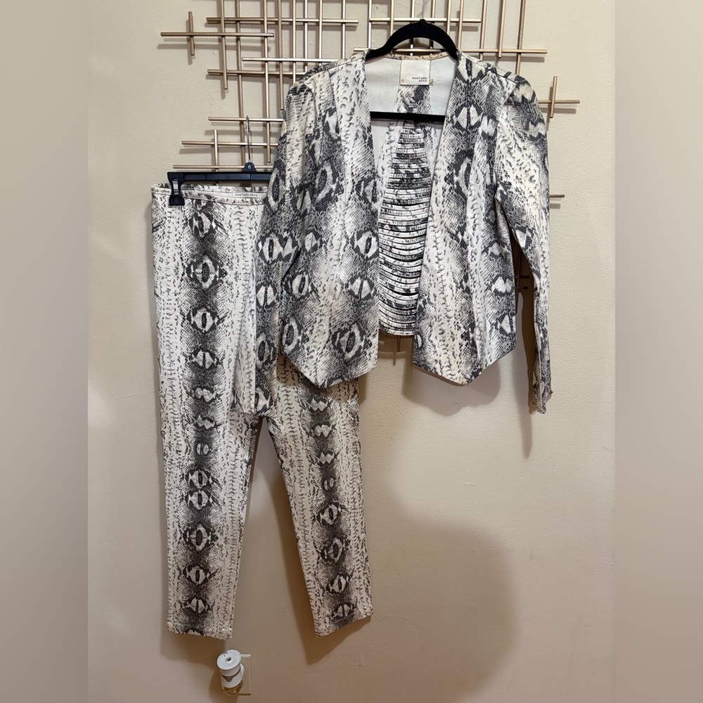 Mustard Seed Snake Print Pants Set